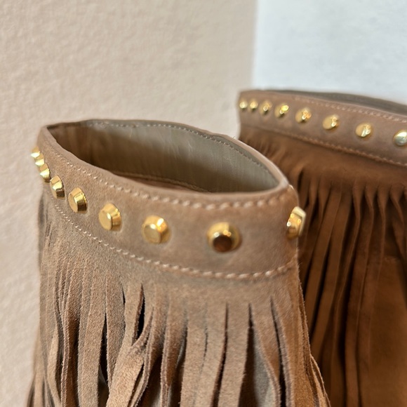 MICHAEL KORS BILLY TAUPE SUEDE STUDDED FRINGE ALMOND TOE SLIP ON BOOTIE - Picture 11 of 13